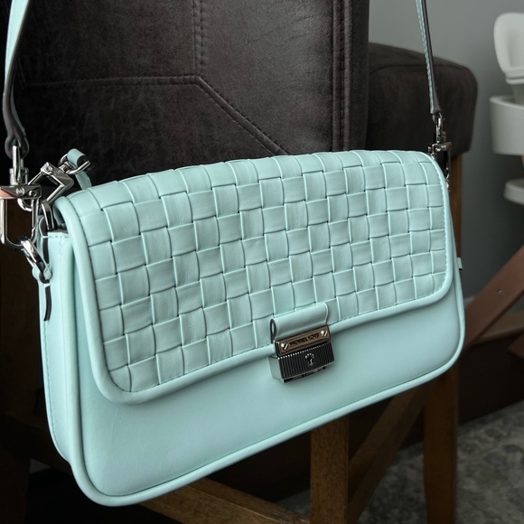 Michael Kors MK Bradshaw Small Woven Leather Convertible Shoulder Bag/Crossbody - Picture 3 of 16